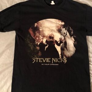 STEVIE NICKS IN YOUR DREAMS vintage CONCERT t shirt HEART & SOUL TOUR 2011 M